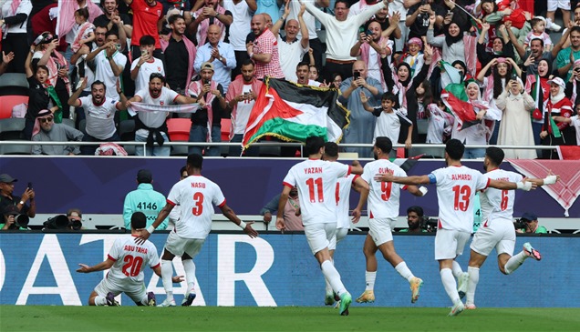 "النشامى" إلى ربع نهائي كأس العرب بثلاثية في الكويت