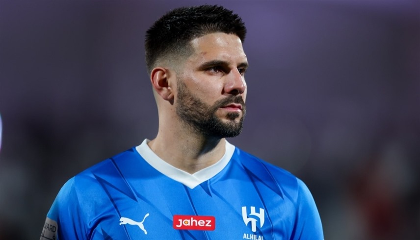 لاعب الهلال ميتروفيتش (إكس)