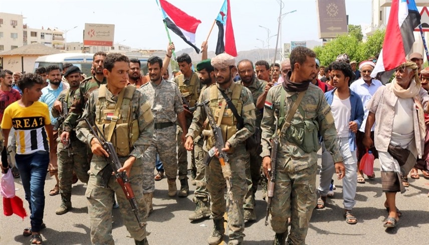 يمنيون جنوبيون في عدن بعد تحريرها من الحوثيين (أرشيف)
