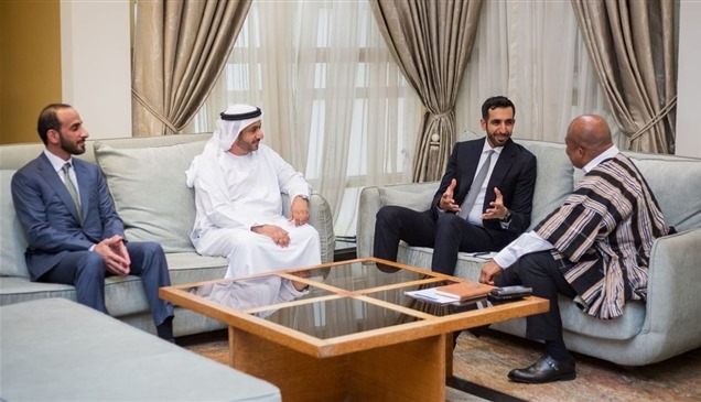 شخبوط بن نهيان ورئيس غانا يبحثان تعزيز العلاقات الثنائية 