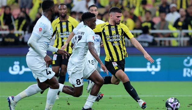 الأخدود يفاجئ الاتحاد في الوقت القاتل
