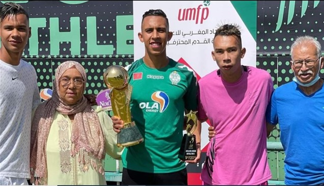 رحيمي يرفض عرضاً من الدوري الأوزبكي