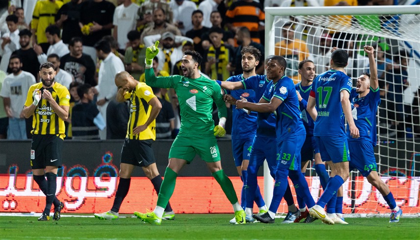 من مباراة الفتح والاتحاد (إكس)