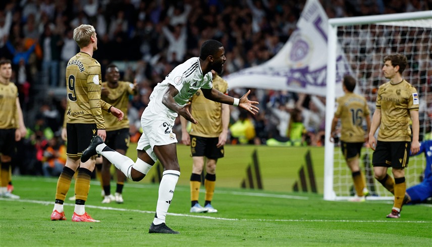 من مباراة ريال مدريد وريال سوسييداد (رويترز)