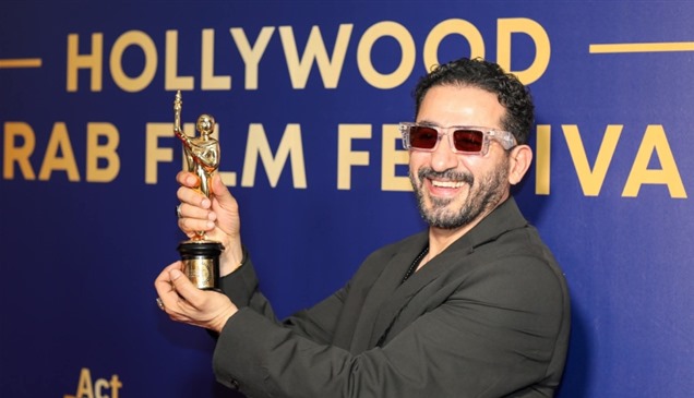 بالصور.. تكريم أحمد حلمي في مهرجان هوليوود للفيلم العربي