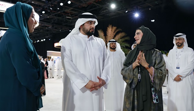 أحمد بن محمد يشهد الافتتاح الرسمي لقمة الإعلام العربي