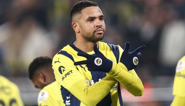 مورينيو يتمسك بالنصيري كمفتاح للهجوم