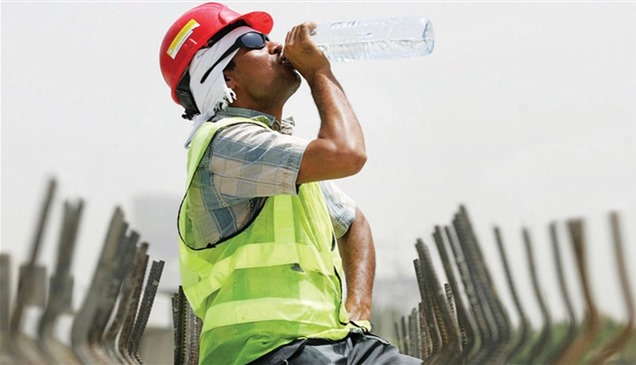 الإمارات تعلن موعد تطبيق حظر العمل وقت الظهيرة في 2025