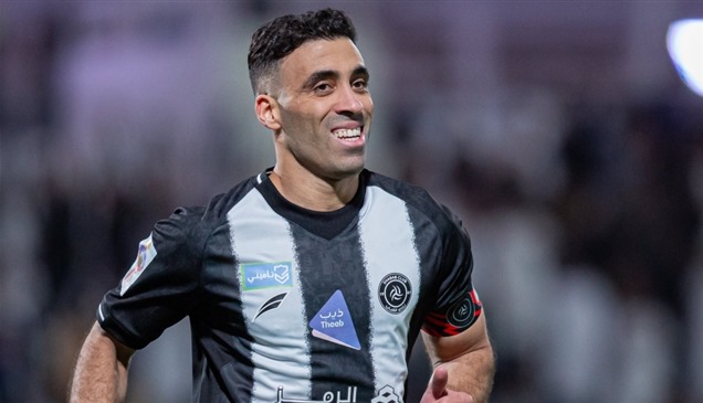 عبدالرزاق حمدالله مستمر مع الشباب