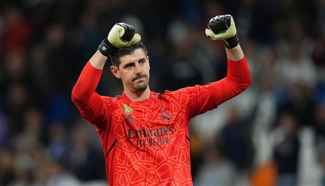 كورتوا يمدد عقده مع ريال مدريد لعامٍ إضافي