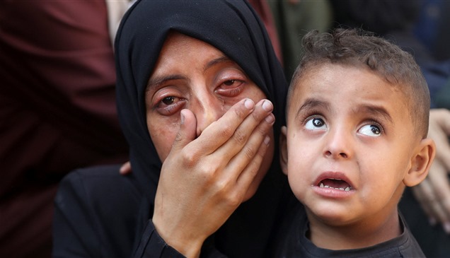 مقتل 15 فلسطينياً في قصف إسرائيلي جنوب غزة