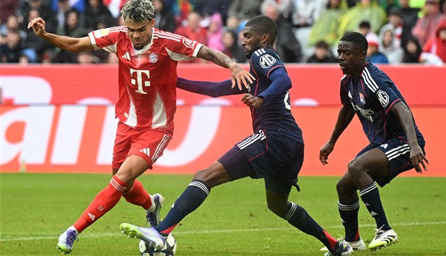في أول ظهور لدياز.. بايرن يتغلب على ليون ودياً