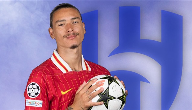 بعد الاتفاق مع ليفربول.. الهلال ينتظر كلمة "نعم" من نونيز