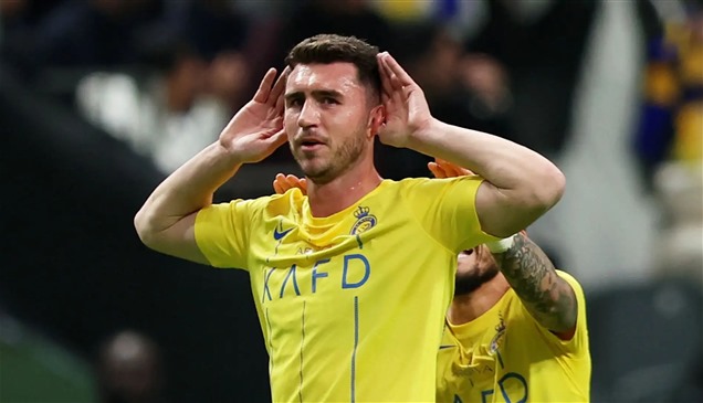النصر لم يغير موقفه بشأن لابورت وأوتافيو