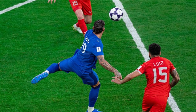 الهلال يقلب الطاولة على الدحيل في "النخبة"