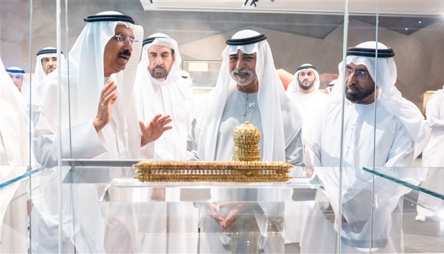 نهيان بن مبارك: الحوار والمعرفة طريق إلى عالم يؤمن بالتعايش 