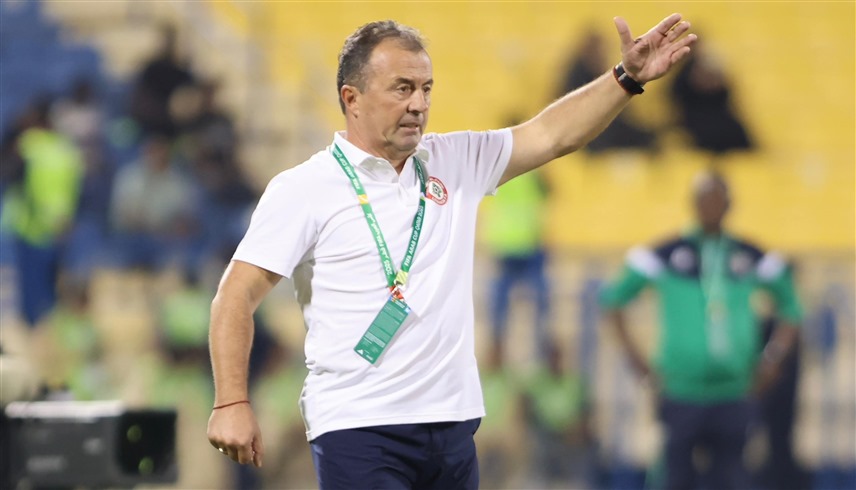 مدرب منتخب لبنان ميودراج رادولوفيتش (إكس)