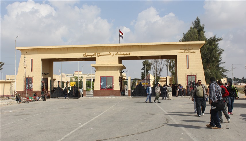 معبر رفح الحدودي بين مصر وقطاع غزة من الجانب المصري (أرشيف)