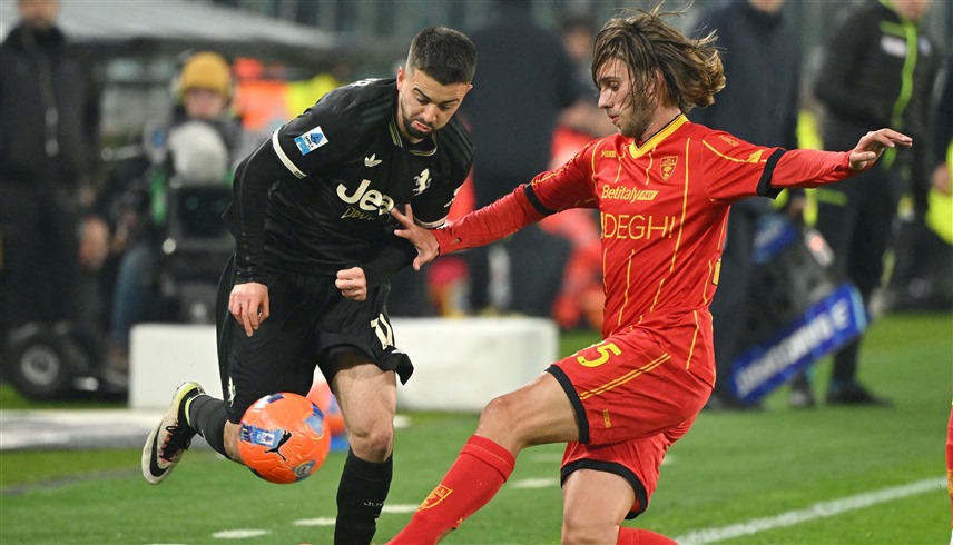 من لقاء يوفنتوس وليتشي (إكس)