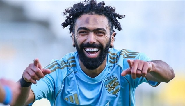 "هاتريك" الشحات يقود الأهلي لسحق فاركو