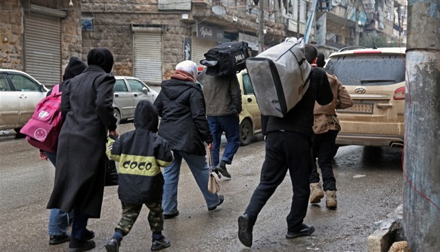 حلب.. هدوء حذر في الشيخ مقصود وبدء عودة السكان