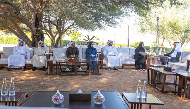 سعود بن صقر يؤكد أولوية التعليم ويدعم مبادرات وزارة التربية والتعليم