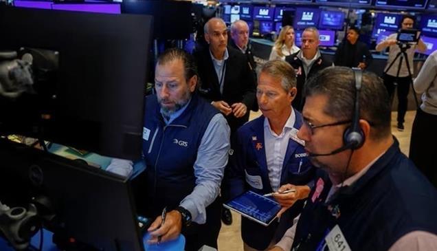 ارتفاع "ستاندرد آند بورز 500" و"ناسداك" بدعم من أسهم الرقائق