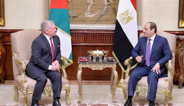 بعد تدهور الوضع في المنطقة..ملك الأردن يبحث مع السيسي التطورات الإقليمية