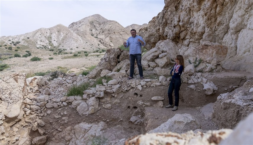 جبل الفاية بالشارقة شاهد على 125 ألف عام من الصمود البشري