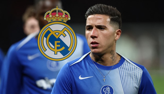 بيريز يجهز 100 مليون يورو لانتزاع "محرك" تشيلسي