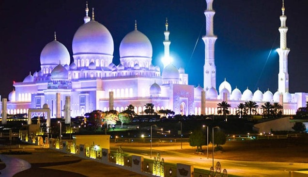 مركز جامع الشيخ زايد الكبير يستقبل 3.2 مليون ضيف خلال رمضان وعيد الفطر