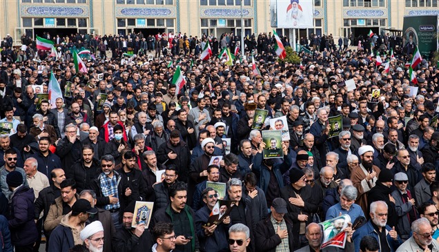 تقرير: تفكك هيكل القيادة في إيران يعرقل قدرتها على اتخاذ القرار