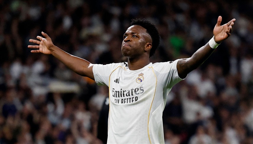 نجم ريال مدريد فينيسيوس جونيور (رويترز)