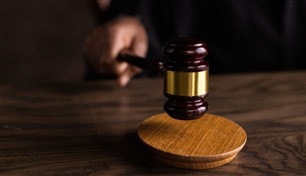 إطار صارم لا تهاون فيه.. ما عقوبات الجرائم الإرهابية في الإمارات؟