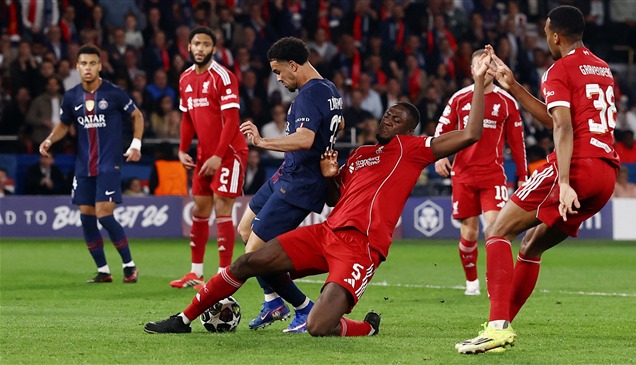 ليفربول يتمسك بسحر أنفيلد لقلب الطاولة على سان جيرمان 