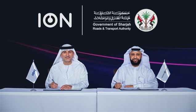 الشارقة تعزز جاهزيتها للتنقل الكهربائي بأكثر من 100 شاحن سريع