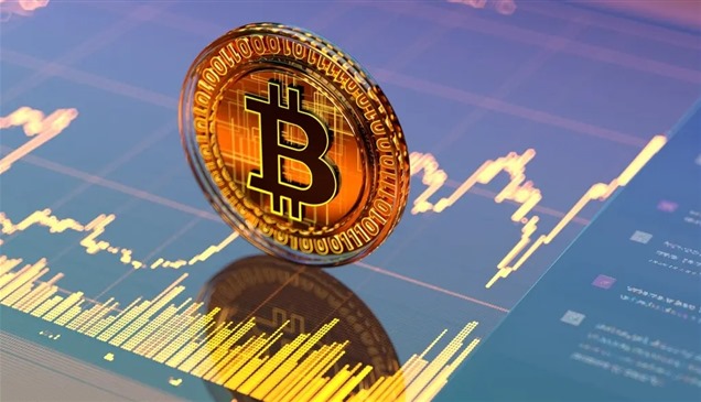 صعود هادئ يدفع بيتكوين نحو مستوى 80 ألف دولار