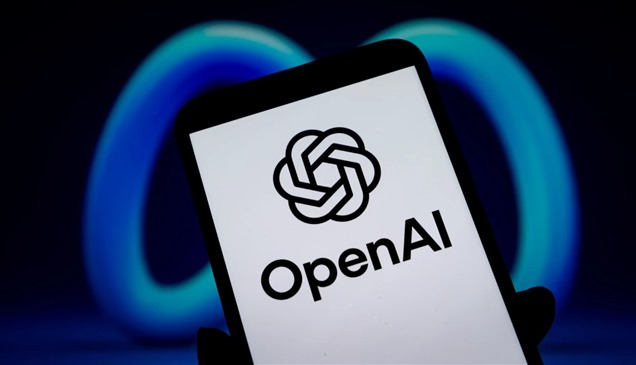 مفاجأة OpenAI.. هاتف بلا تطبيقات يعتمد كلياً على وكلاء الذكاء الاصطناعي