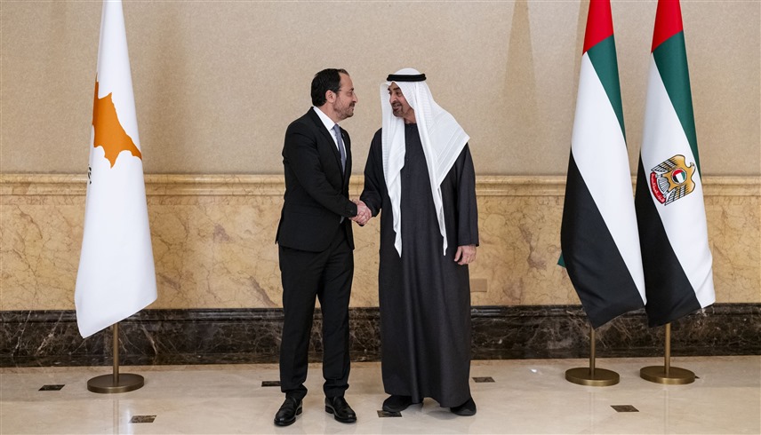 محمد بن زايد ورئيس قبرص يبحثان في أبوظبي مستجدات المنطقة