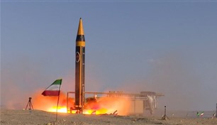 الاستخبارات الأمريكية: إيران تحتفظ بقدرات صاروخية كبيرة 