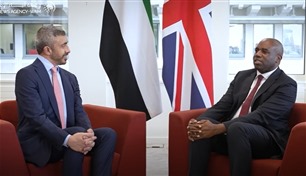 عبدالله بن زايد يبحث مع وزير العدل البريطاني الاعتداءات الإيرانية وتداعياتها الإقليمية