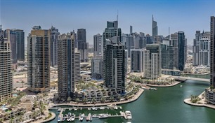 شقق متشابهة وأسعار مختلفة.. كيف تُحدد قيمة العقارات في الإمارات؟