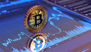 بلومبرغ: مستثمرو"بيتكوين" يندفعون للبيع مع بدء تعافي الأسعار