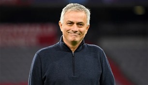 مورينيو يوقع عقداً مدته 3 أعوام مع ريال مدريد