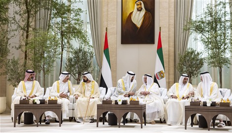 رئيس الدولة يستقبل حكام الإمارات والشيوخ والمهنئين بمناسبة عيد الأضحى المبارك
