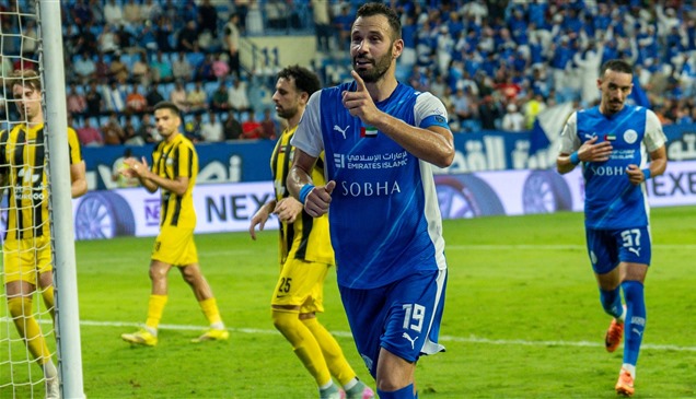 النصر يهزم كلباء بثنائية ويعزز موقعه بدوري أدنوك للمحترفين