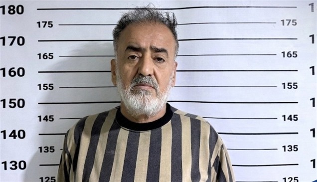 السلطات السورية تعتقل ضابطاً من نظام الأسد متّهم بتنفيذ هجوم كيميائي