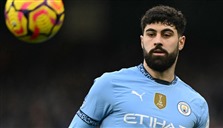 ريال مدريد يوجه سيولته نحو نجم السيتي غفارديول.. ويجمد صفقات "البريميير ليغ" الأخرى
