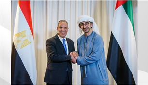 عبدالله بن زايد ونظيره المصري يبحثان تطورات الأوضاع الإقليمية