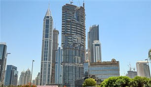 هندسة التحول الاقتصادي في الإمارات: من نمطية الوفرة إلى استدامة التنافسية العالمية